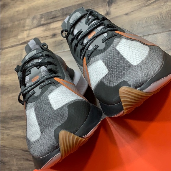 NIKE ZOOM GRAVITY smoke grey men’s - Picture 16 of 16